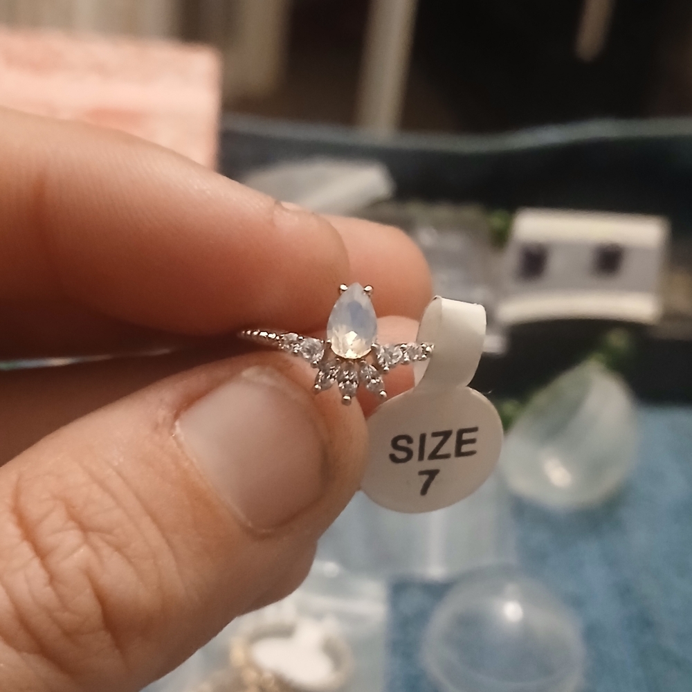 Bundle of Rings - Picture 3 of 13